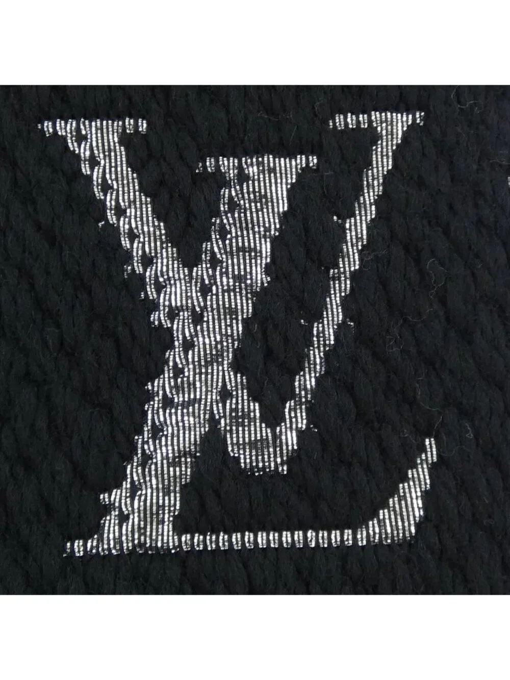 Louis Vuitton Logomania Scarf
